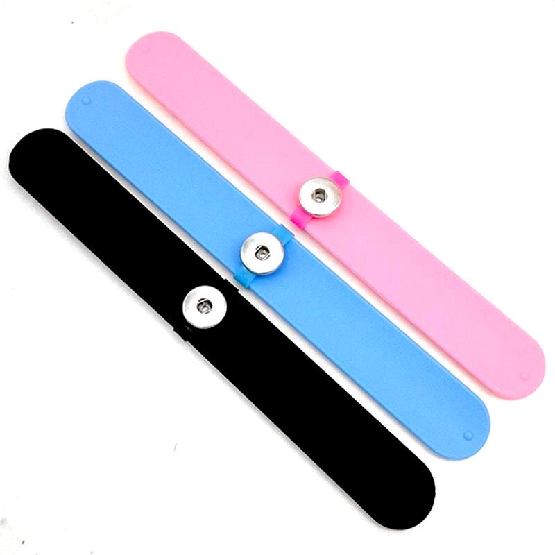 KIDS Slap Snap Band with Removeable Ring (Black, Pink or Blue) - Gracie Roze