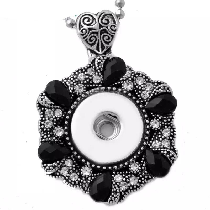 Pop of Black Crystal Standard Snap Necklace - Gracie Roze
