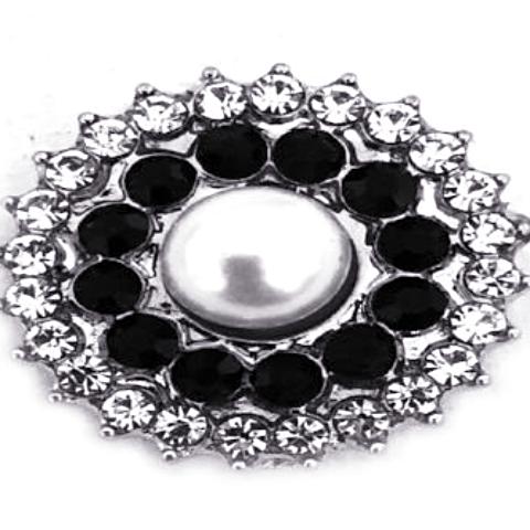 Pearl and Black Crystal Snap - Gracie Roze